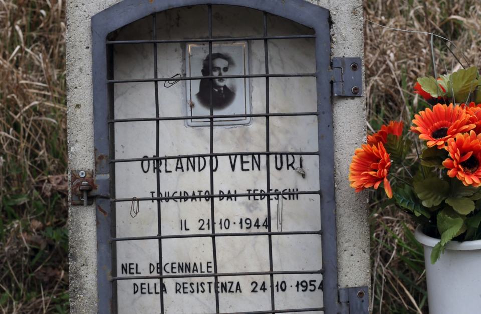 Cippo Ponte delle Lepri
                                